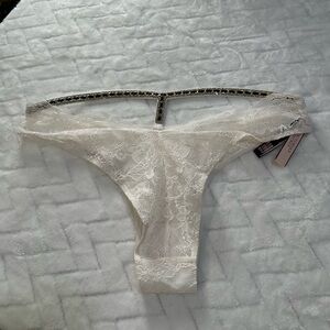 Nwt $24 Victorias Secret Lace Very Sexy Brazilian White Rhinestone Chain Panty M